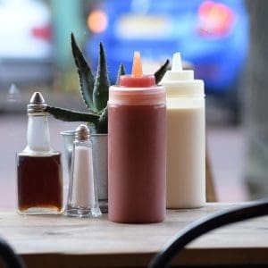 12a. Ketchup oder Mayonnaise